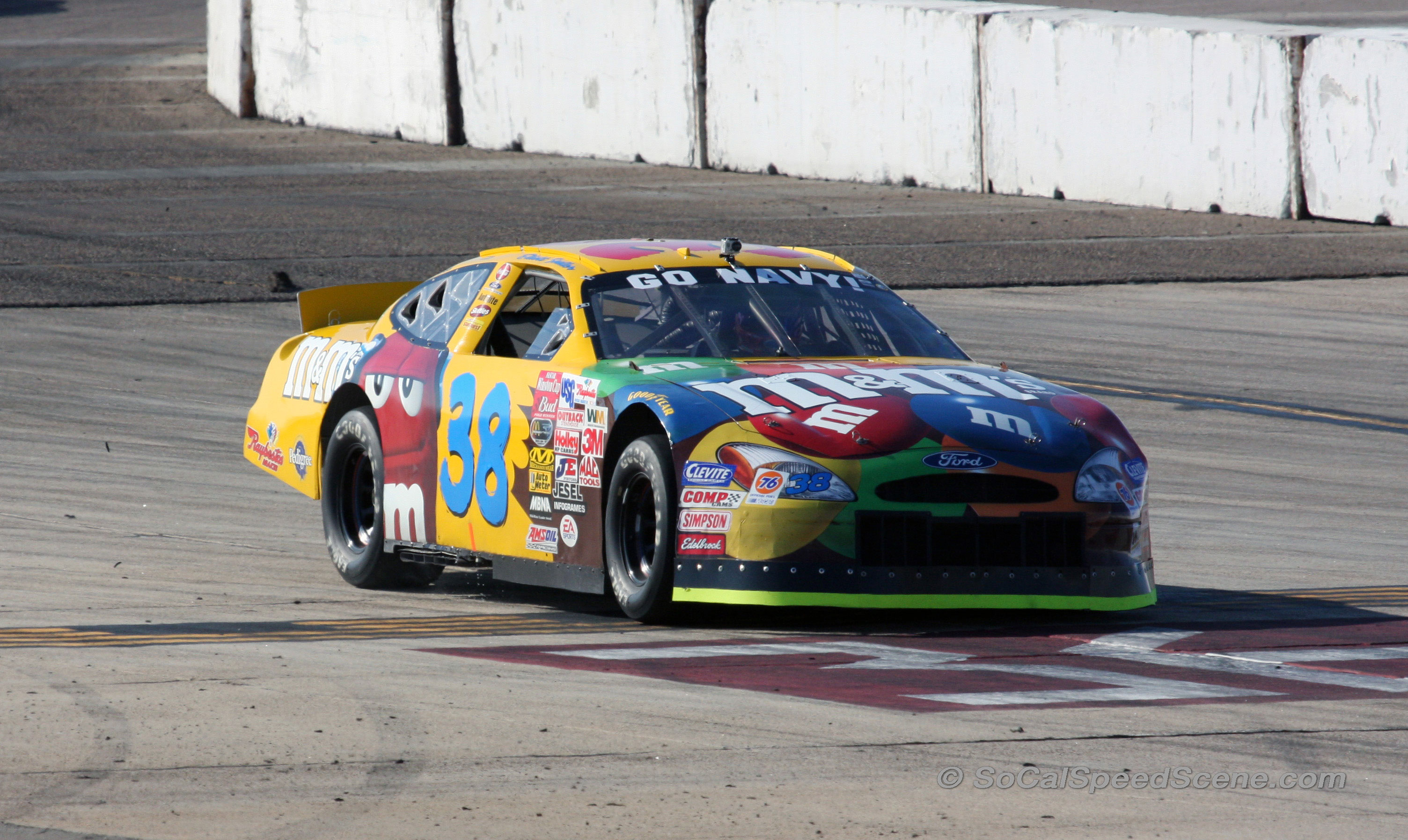 Ford taurus nascar history